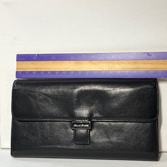 Wilson's Pelle Studio Womens Soft Black Leather Wallet Trifold 7.25" x 3.25" - Picture 9 of 11